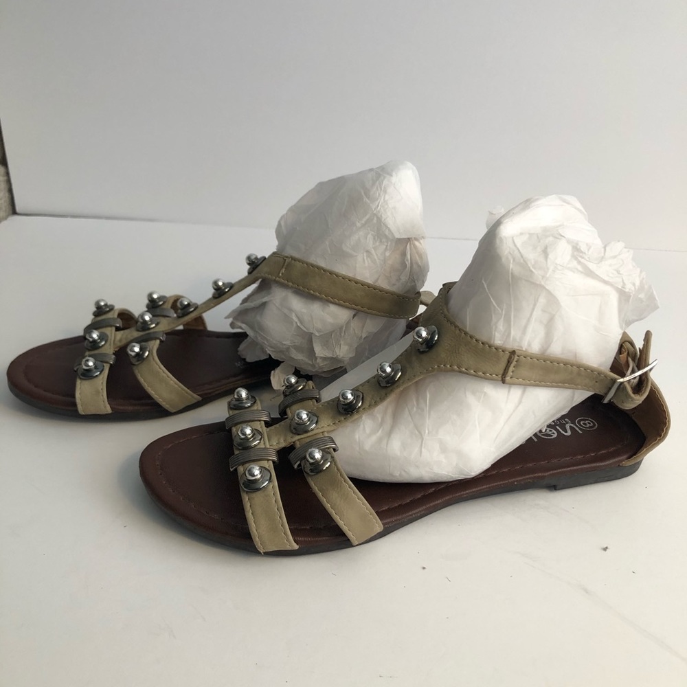SOS - Gladiator Style Sandal - woman’s Size - 8